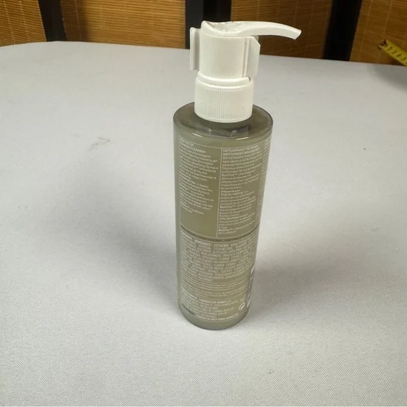 Korres Detoxifying Foaming Cleanser - - Picture 3 of 5